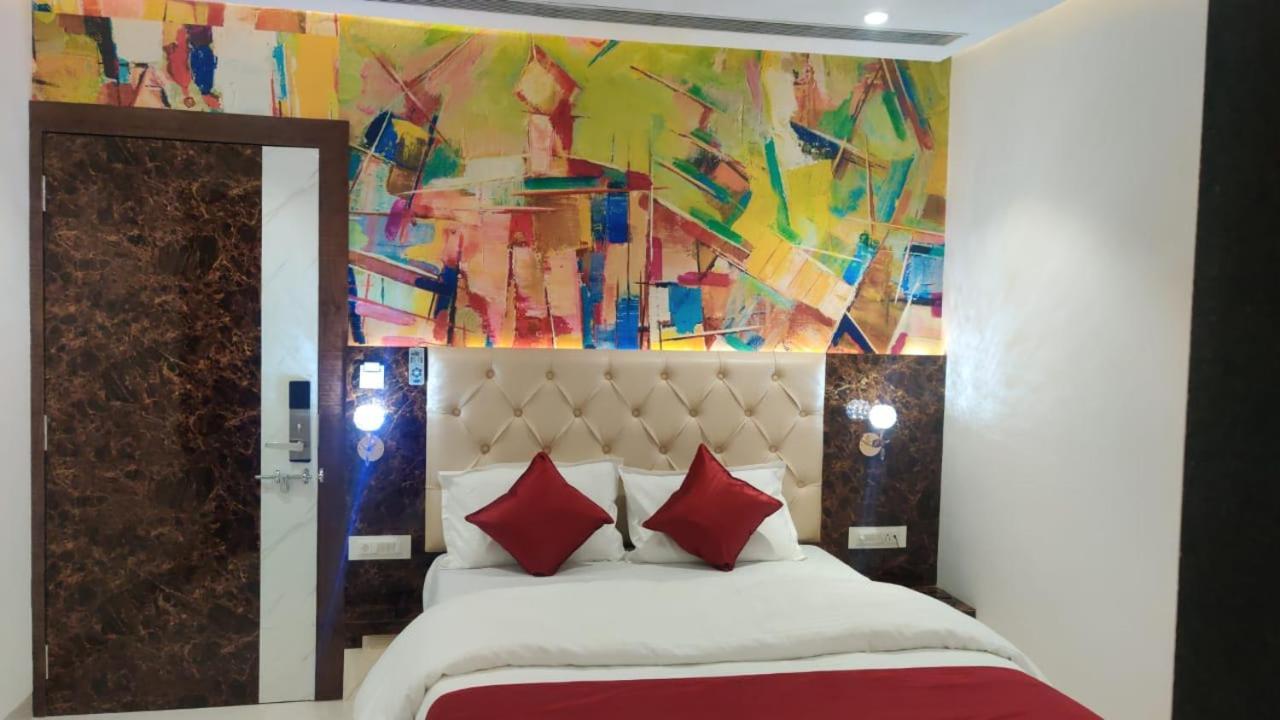 Hotel Relax Bhopal Ngoại thất bức ảnh