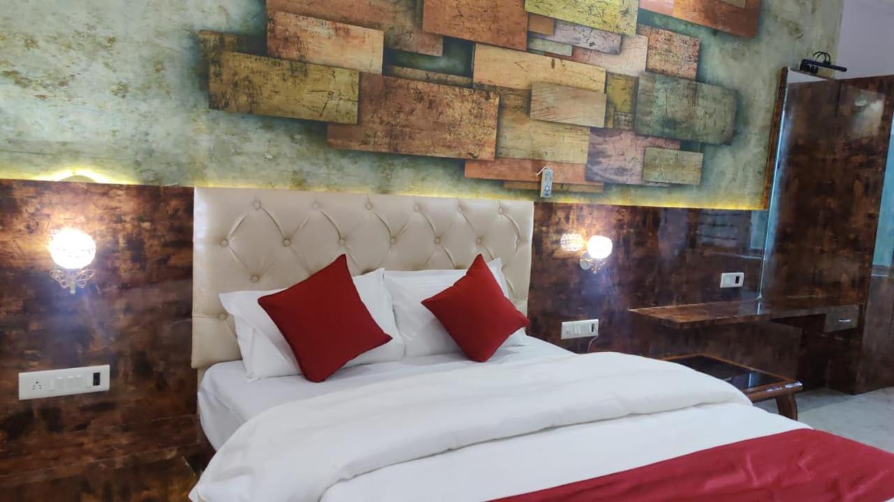Hotel Relax Bhopal Ngoại thất bức ảnh